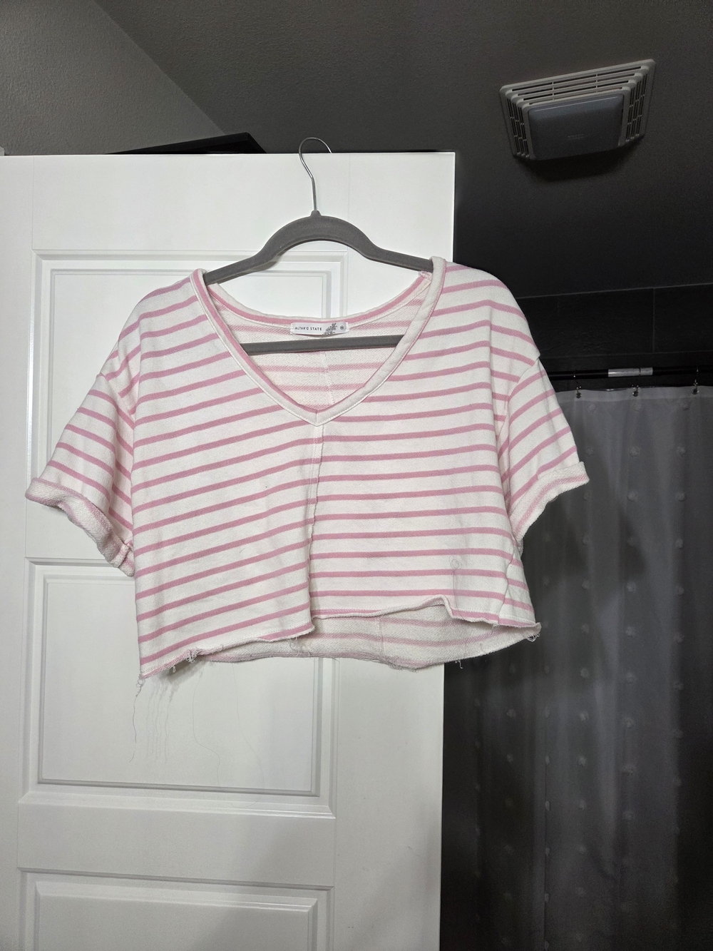 Striped Cropped V-Neck Tee in Pink & White